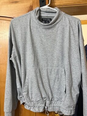 Kyodan Gray Mock Neck Pullover Sweatshirt